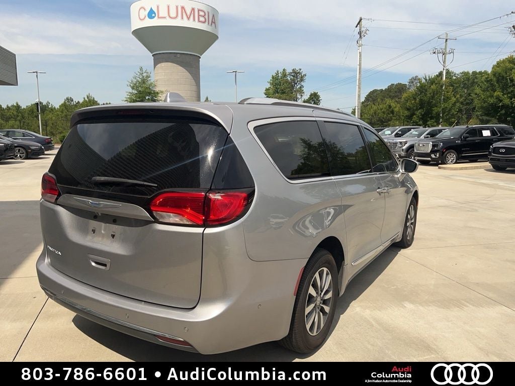2020 Chrysler Pacifica Touring L Plus