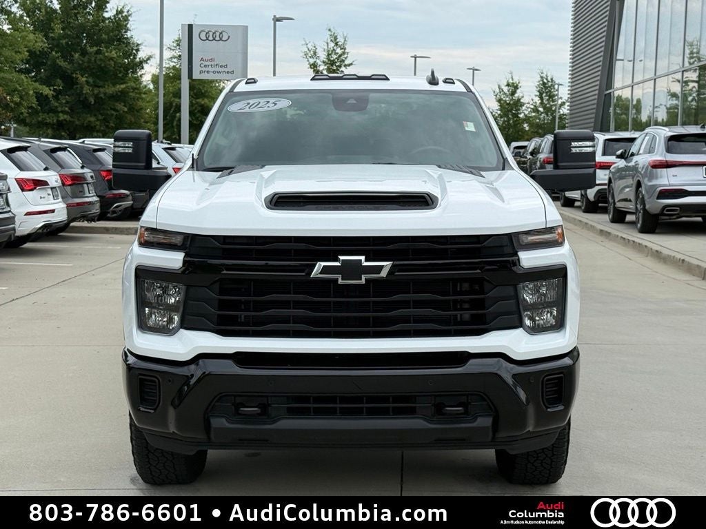 2025 Chevrolet Silverado 2500HD Custom