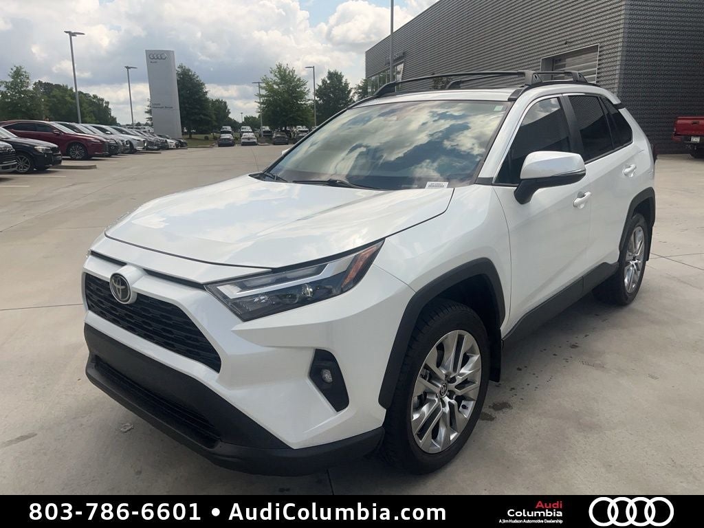 2025 Toyota RAV4 XLE Premium