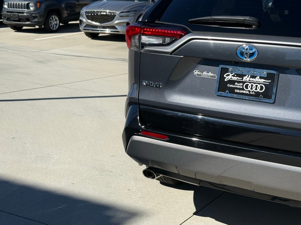 2020 Toyota RAV4 Hybrid XSE