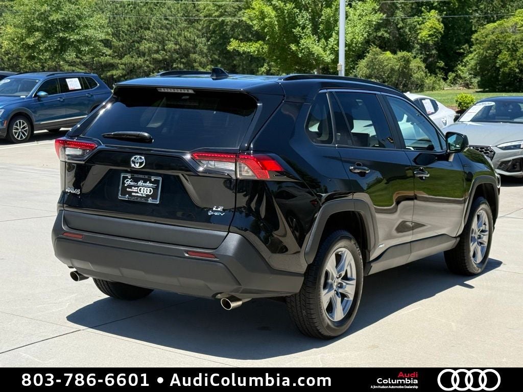 2025 Toyota RAV4 Hybrid LE