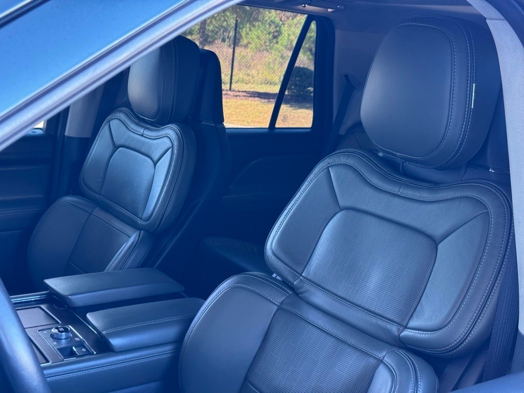 2023 Lincoln Navigator Black Label