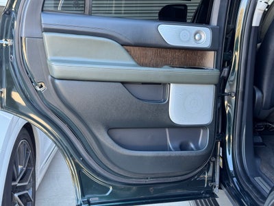 2023 Lincoln Navigator Black Label