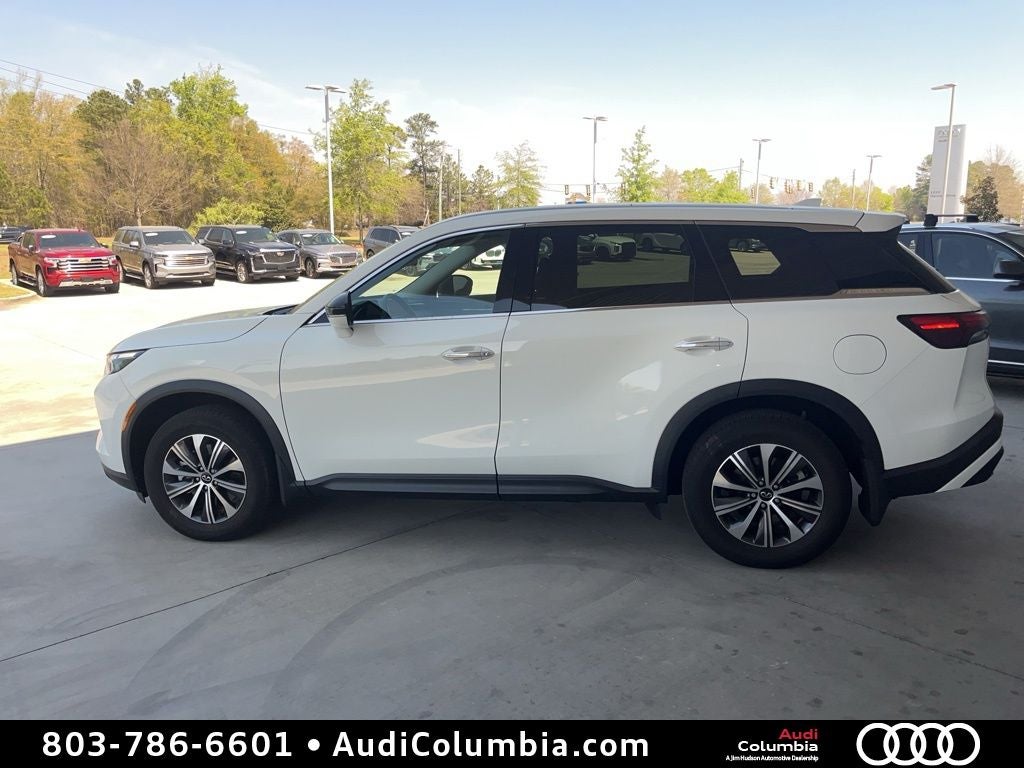 2024 INFINITI QX60 PURE