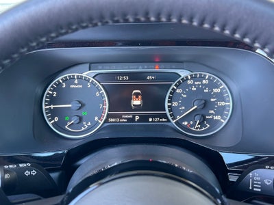 2022 Nissan Pathfinder SL