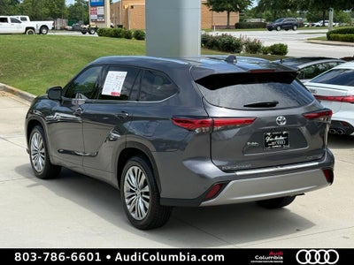 2023 Toyota Highlander Platinum