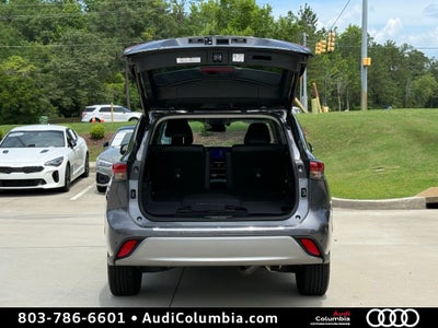 2023 Toyota Highlander Platinum