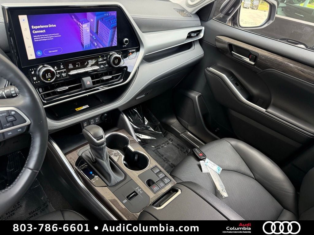 2023 Toyota Highlander Platinum