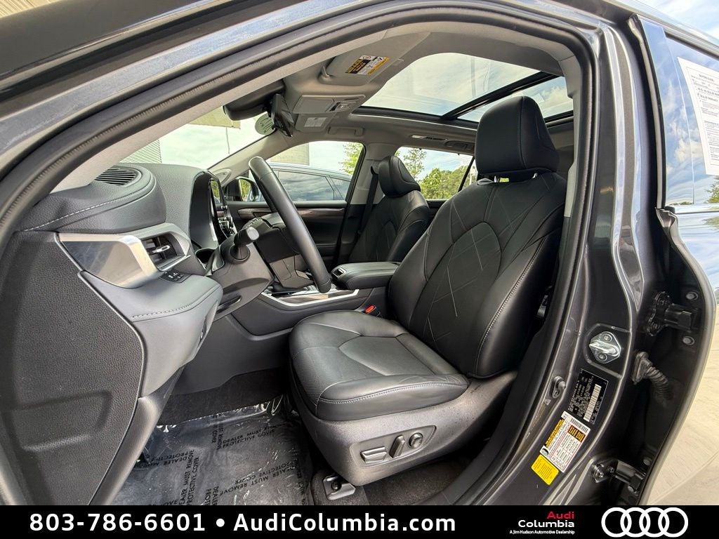 2023 Toyota Highlander Platinum