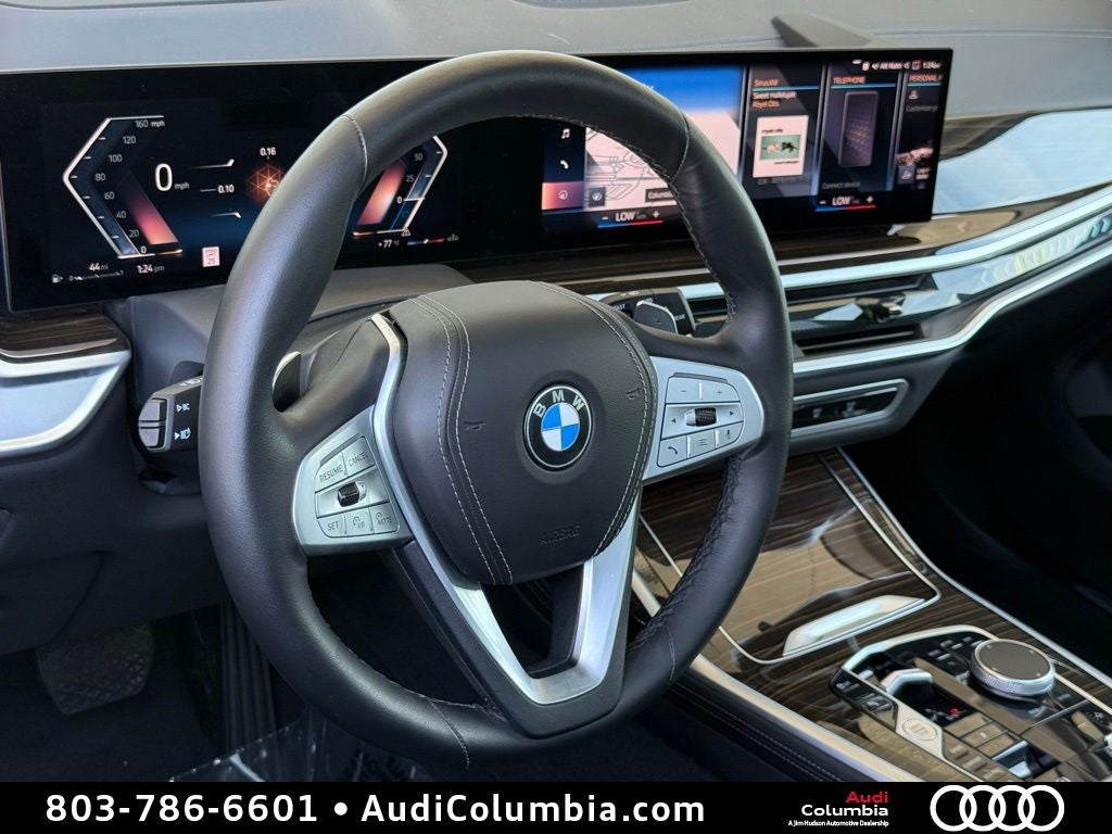 2023 BMW X7 xDrive40i