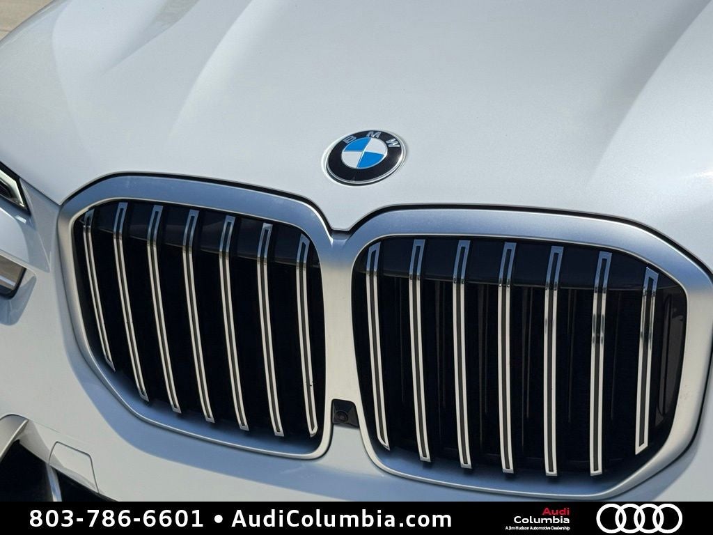2023 BMW X7 xDrive40i