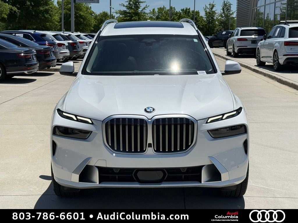 2023 BMW X7 xDrive40i