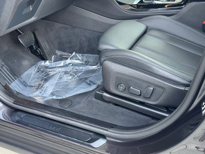 2025 BMW X4 xDrive30i