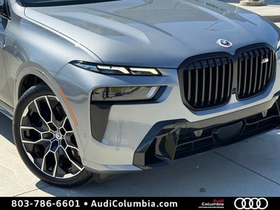 2023 BMW X7 M60i