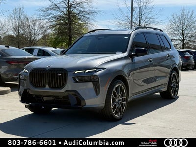 2023 BMW X7 M60i