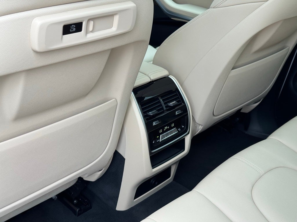 2022 BMW X5 xDrive45e