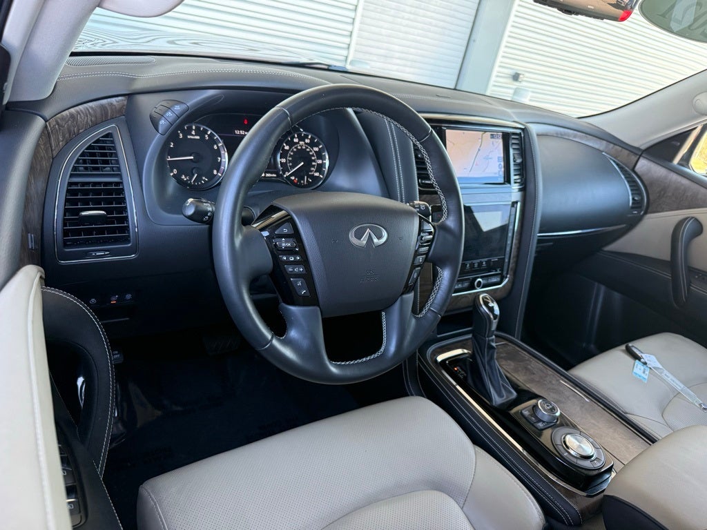 2021 INFINITI QX80 Premium Select