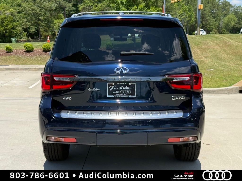 2023 INFINITI QX80 Premium Select