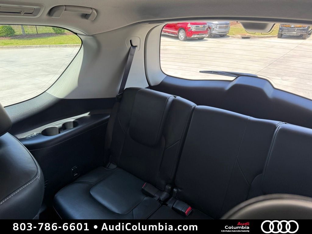 2023 INFINITI QX80 Premium Select