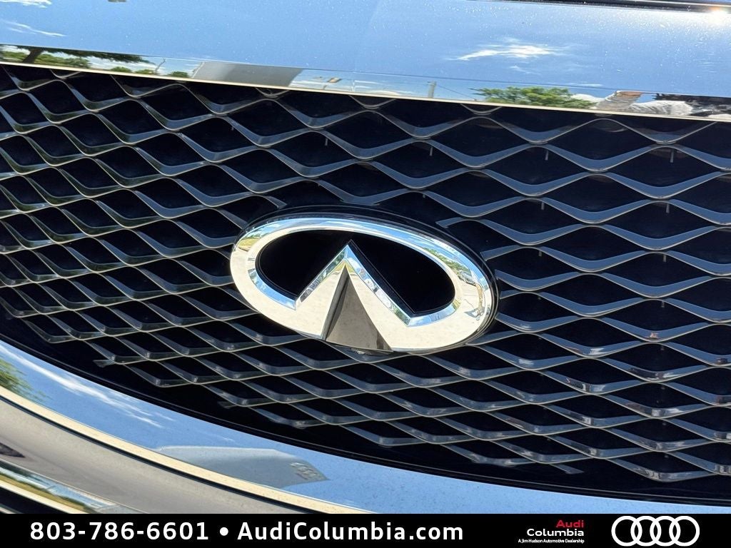2023 INFINITI QX80 Premium Select