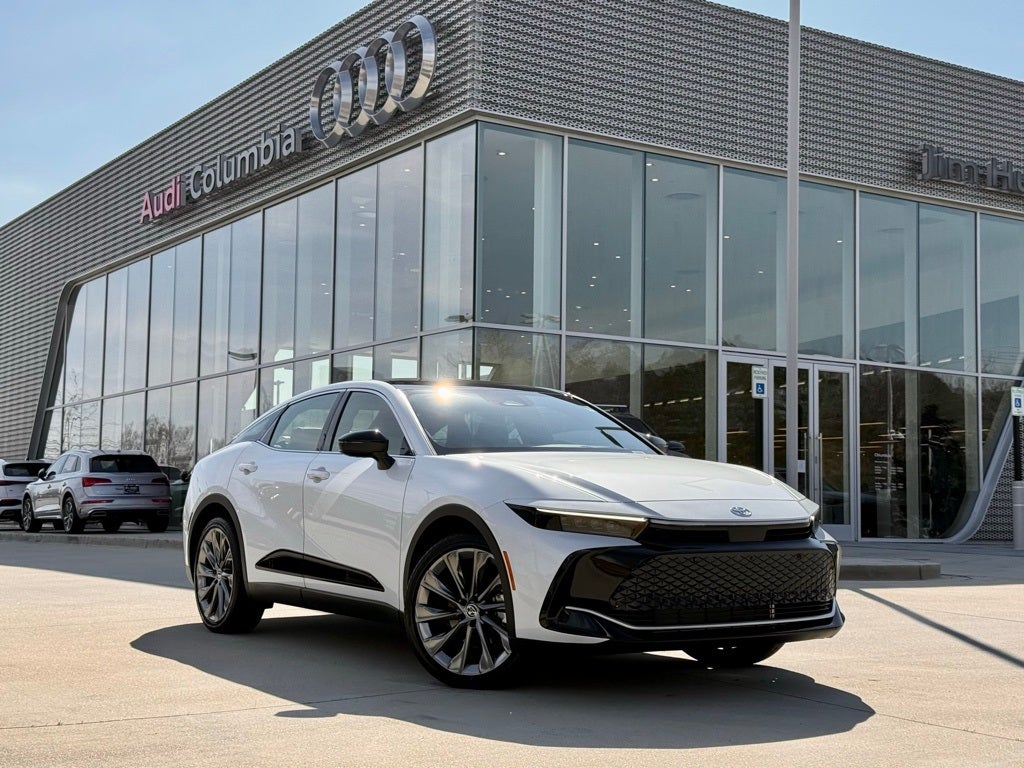 2026 Toyota Crown Platinum