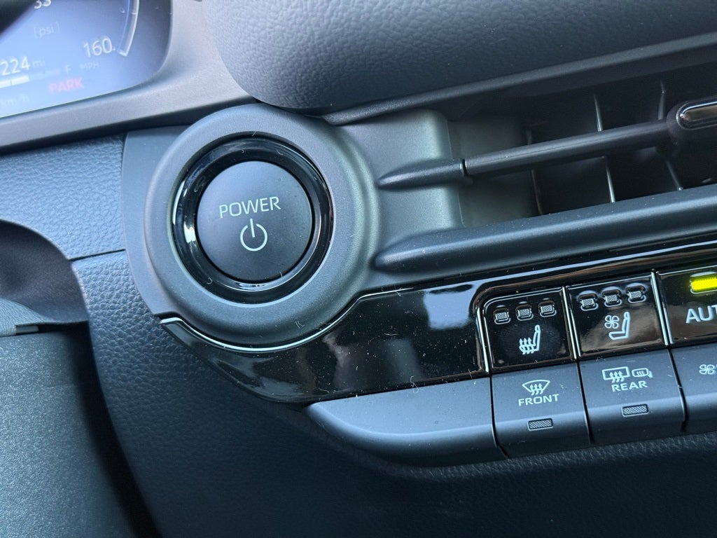 2026 Toyota Crown Platinum