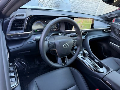 2026 Toyota Crown Platinum