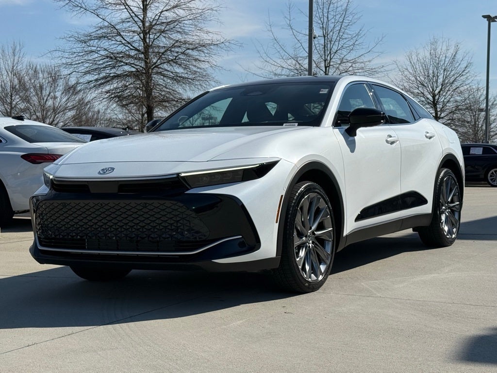 2026 Toyota Crown Platinum