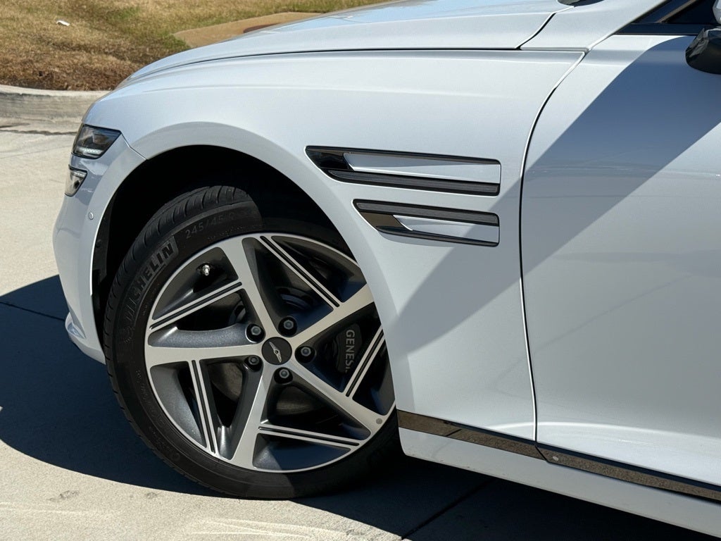 2024 Genesis G80 2.5T