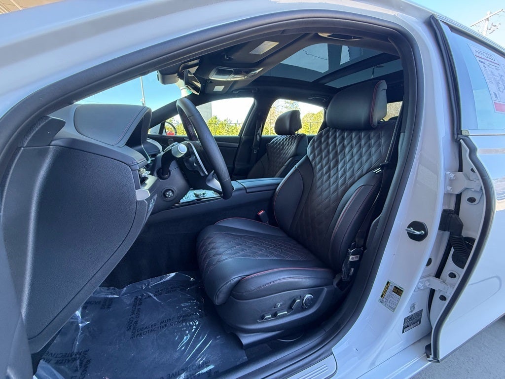 2024 Genesis G80 2.5T