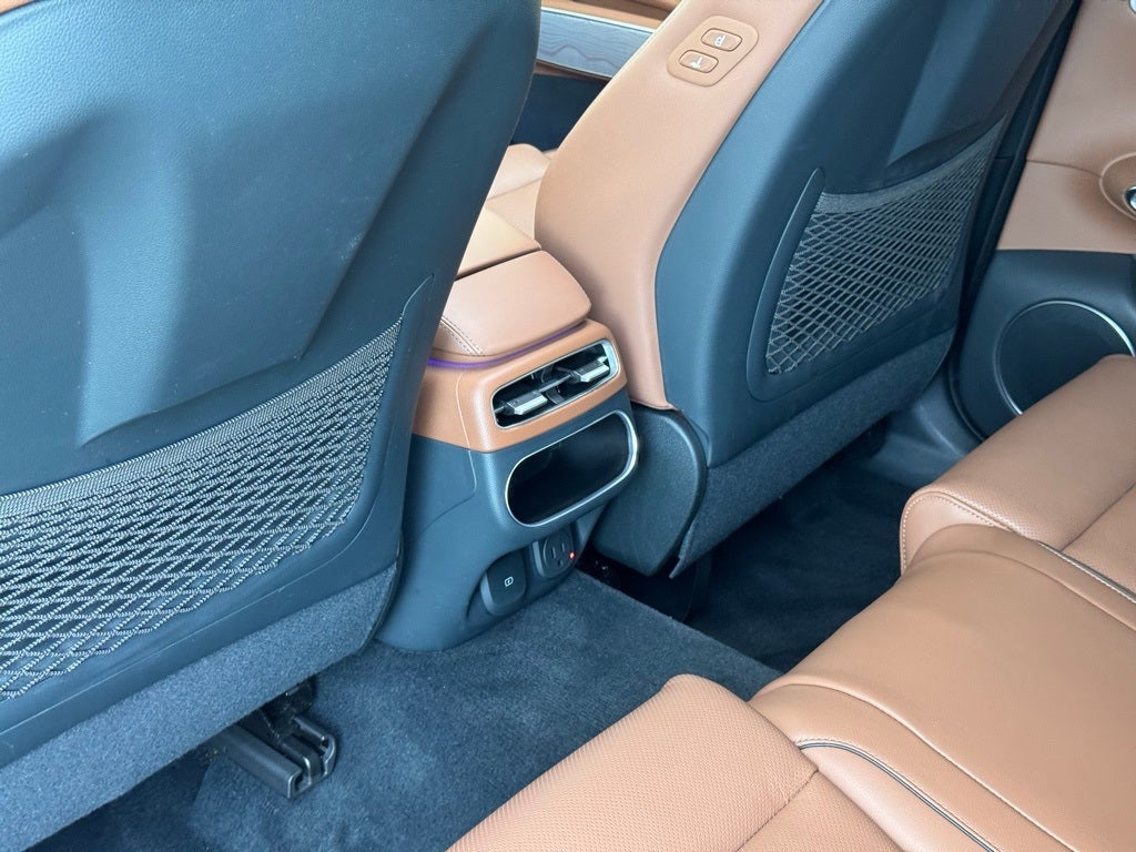 2022 Genesis GV70 2.5T