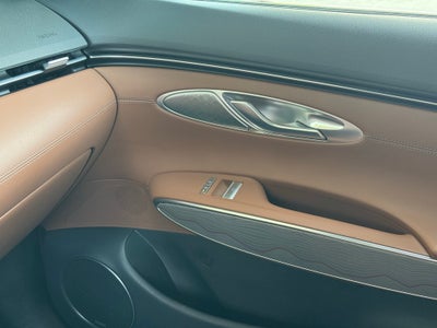 2022 Genesis GV70 2.5T