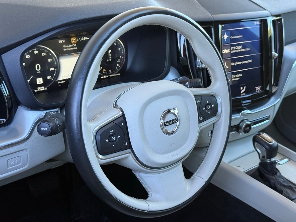 2018 Volvo XC60 T5 Momentum