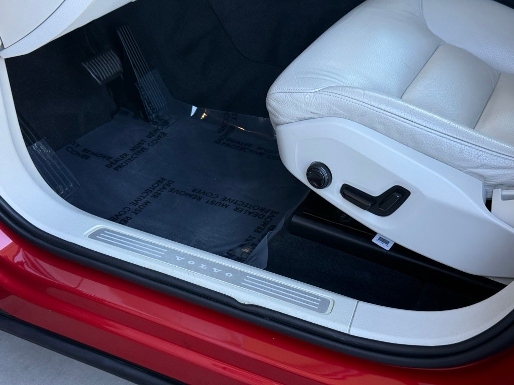 2018 Volvo XC60 T5 Momentum