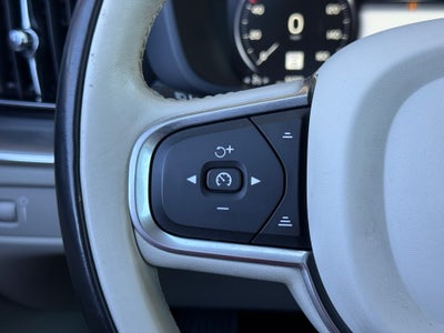 2018 Volvo XC60 T5 Momentum