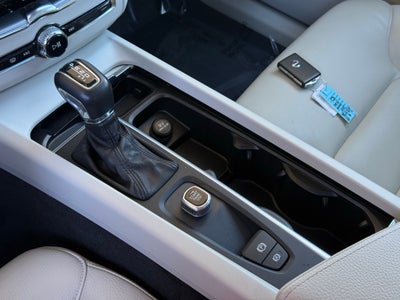 2018 Volvo XC60 T5 Momentum