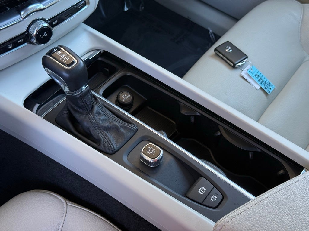 2018 Volvo XC60 T5 Momentum