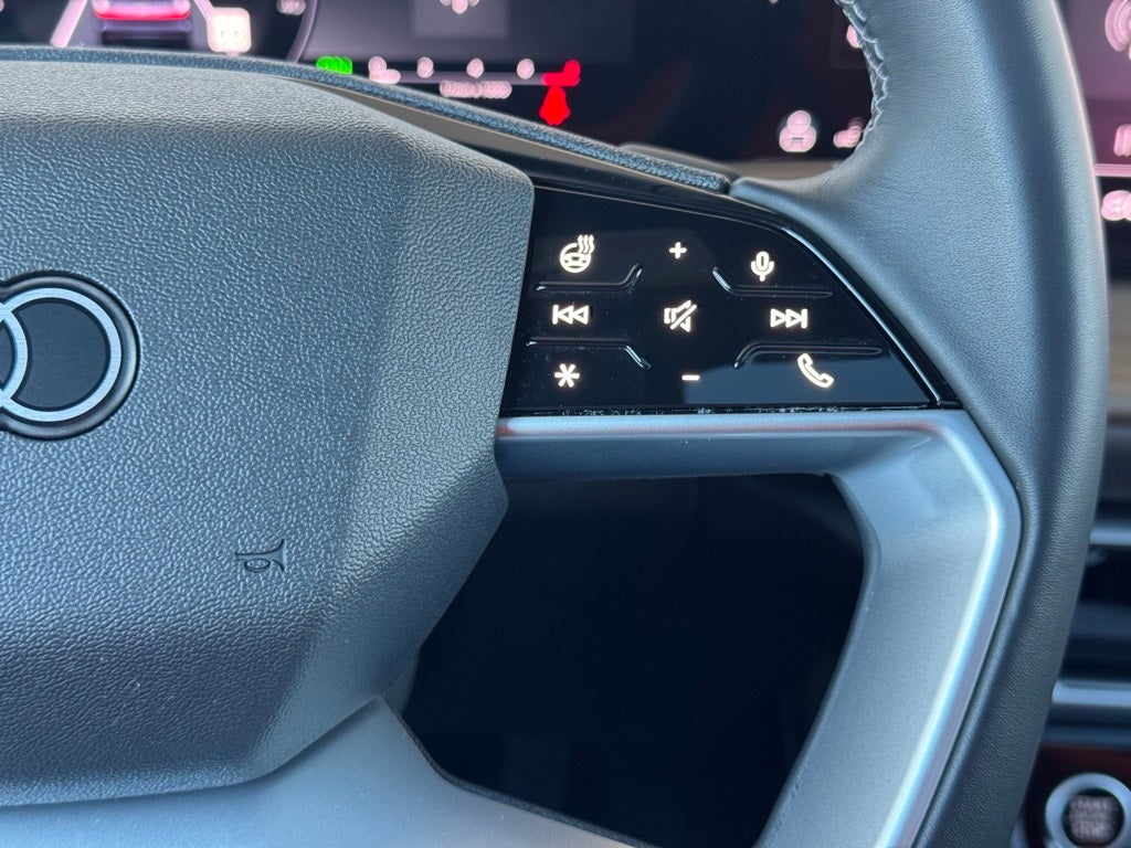 2025 Audi Q5 2.0T Premium Plus quattro