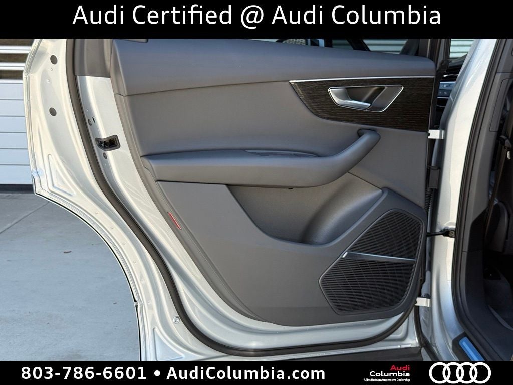 2026 Audi Q7 45 Premium quattro
