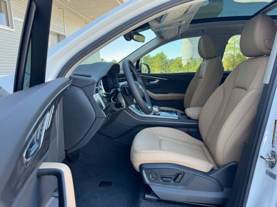 2025 Audi Q7 55 Premium quattro