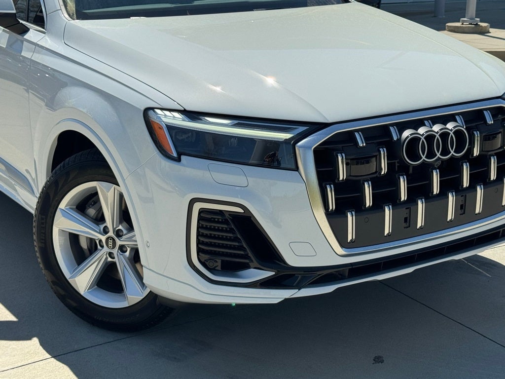 2025 Audi Q7 55 Premium quattro