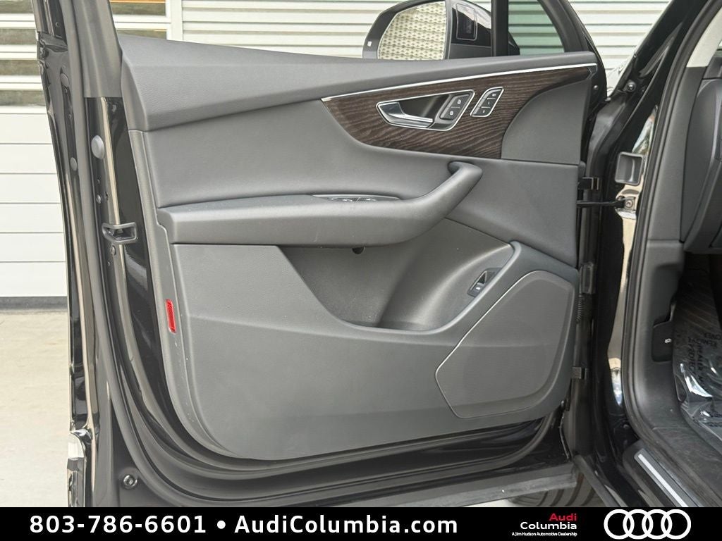 2023 Audi Q7 55 Premium quattro