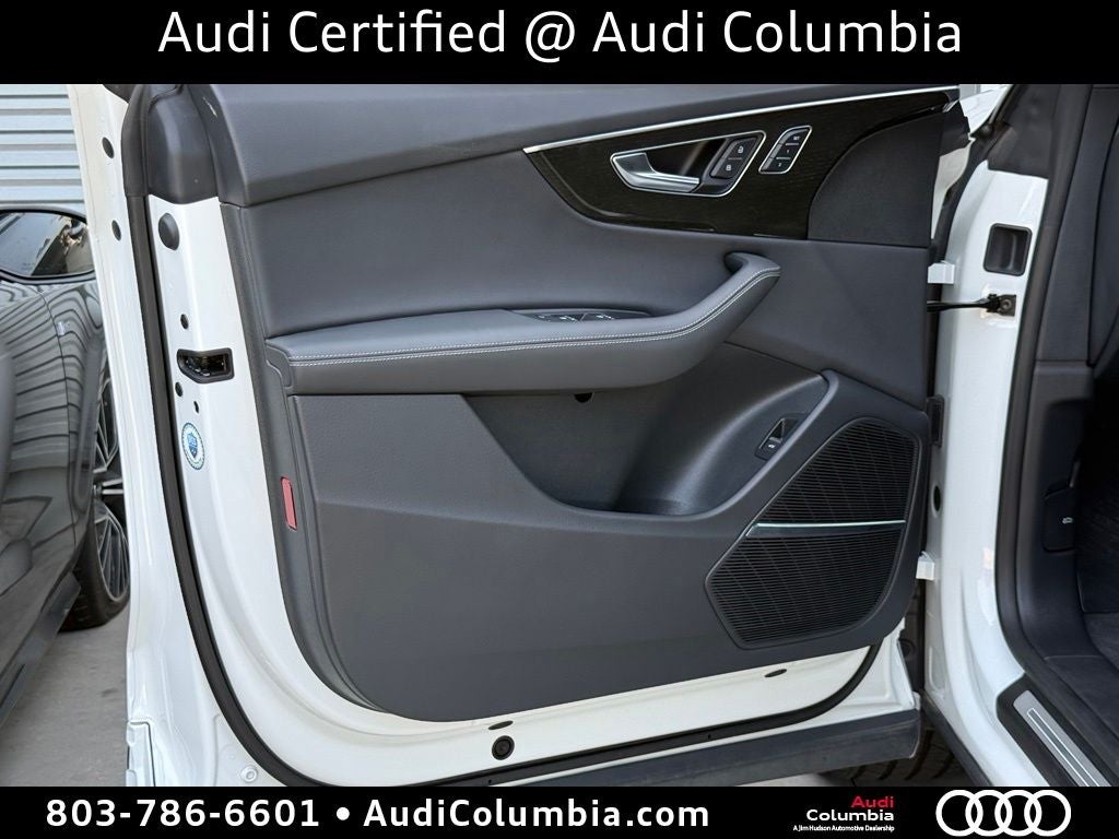 2025 Audi Q8 55 Premium Plus quattro