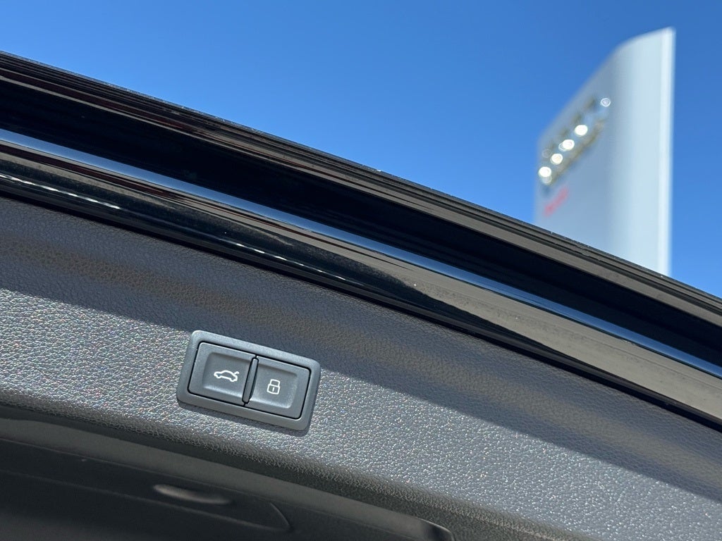 2020 Audi Q3 Premium S line quattro