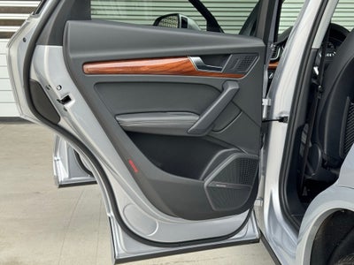 2023 Audi Q5 45 S line Premium quattro