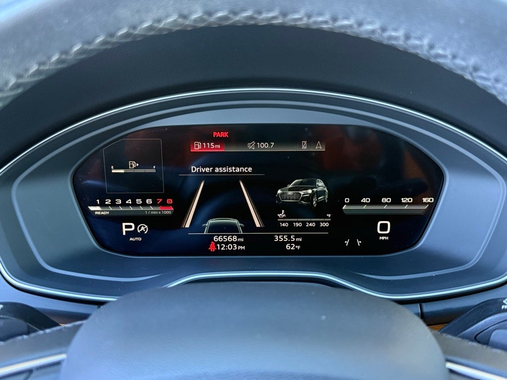 2022 Audi Q5 45 S line Premium quattro