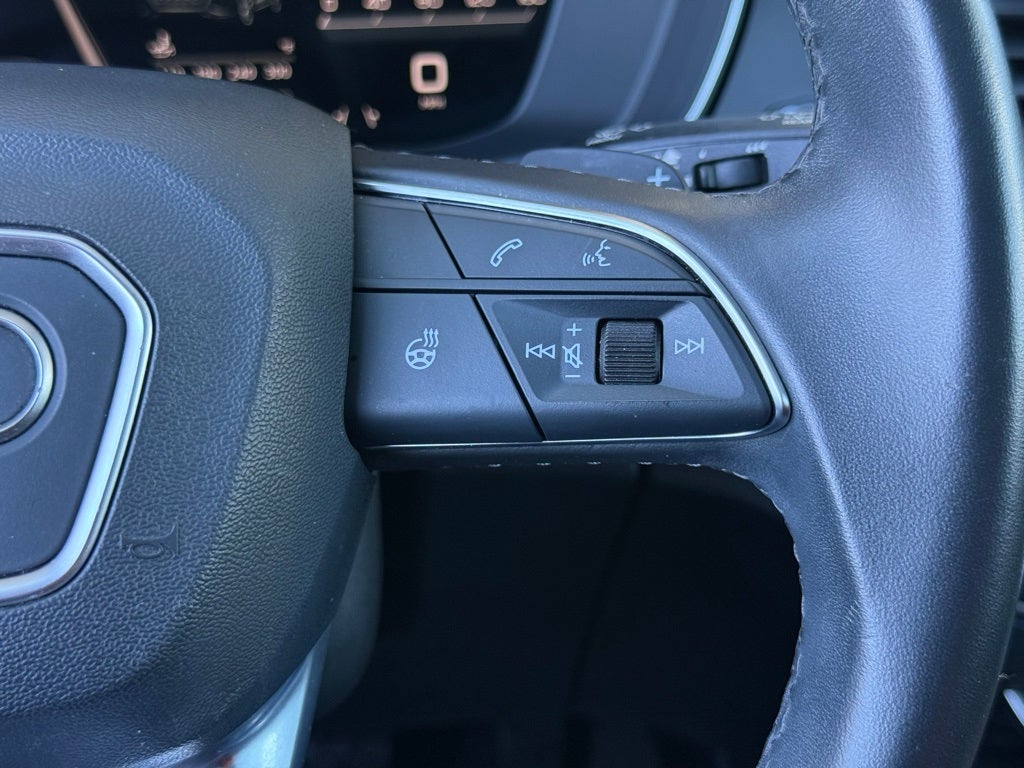 2022 Audi Q5 45 S line Premium quattro