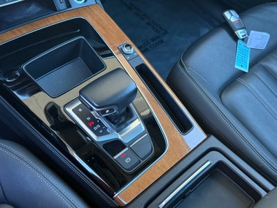 2022 Audi Q5 45 S line Premium quattro