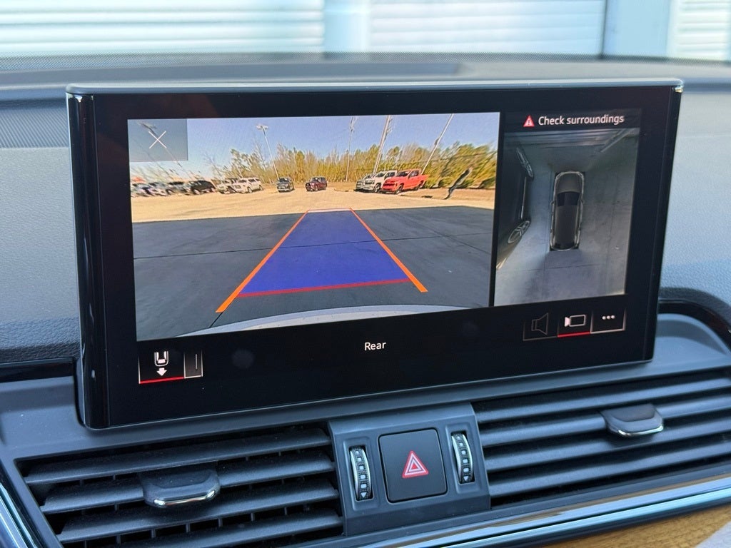 2022 Audi Q5 45 S line Premium quattro