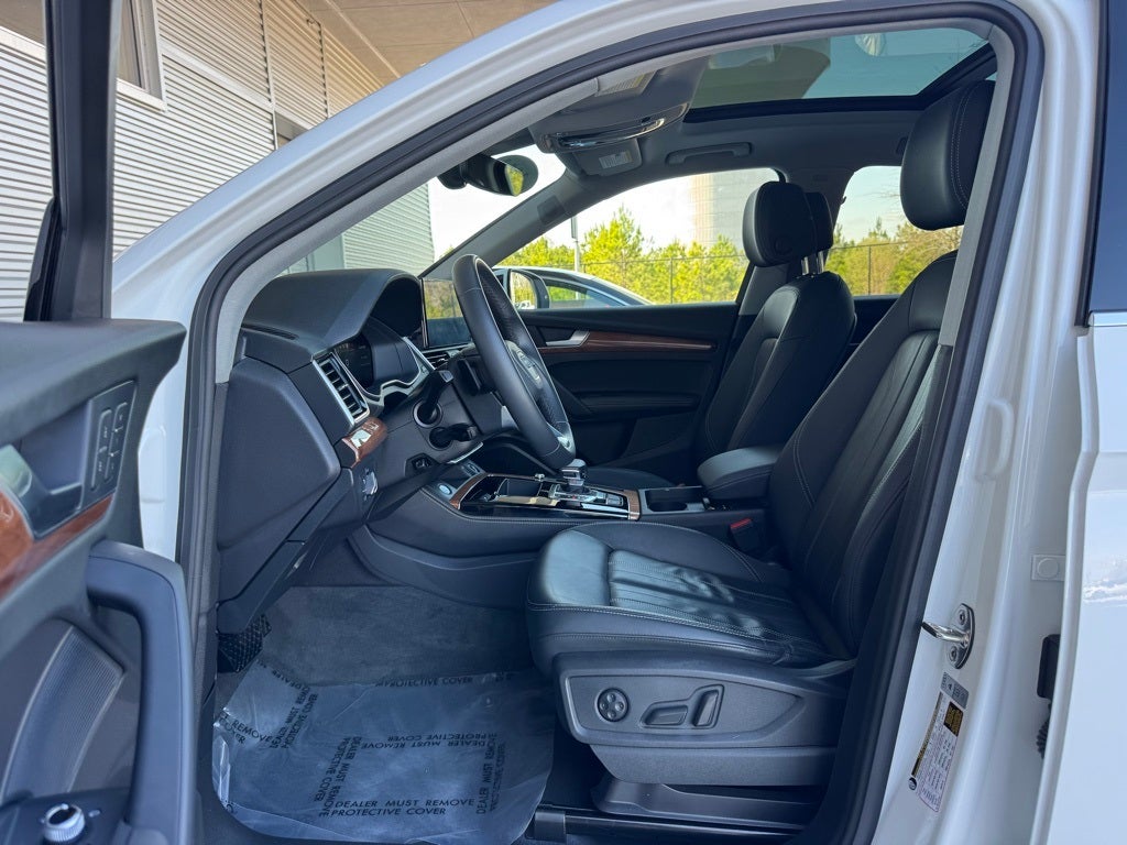 2023 Audi Q5 45 S line Premium quattro